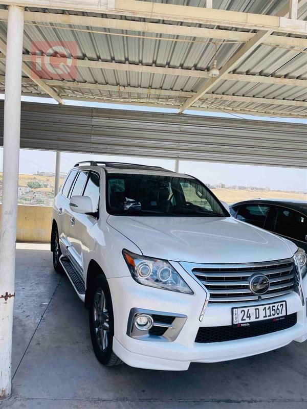 Lexus LX 2013 for sale in Iraq - Akre